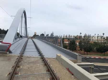 Túnel ferroviario con membrana Tecnocoat aplicada antes del relleno